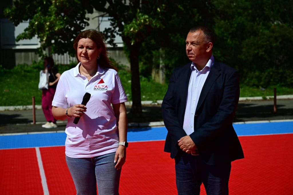 ALTA banka Donates New Basketball Courts to New Belgradians