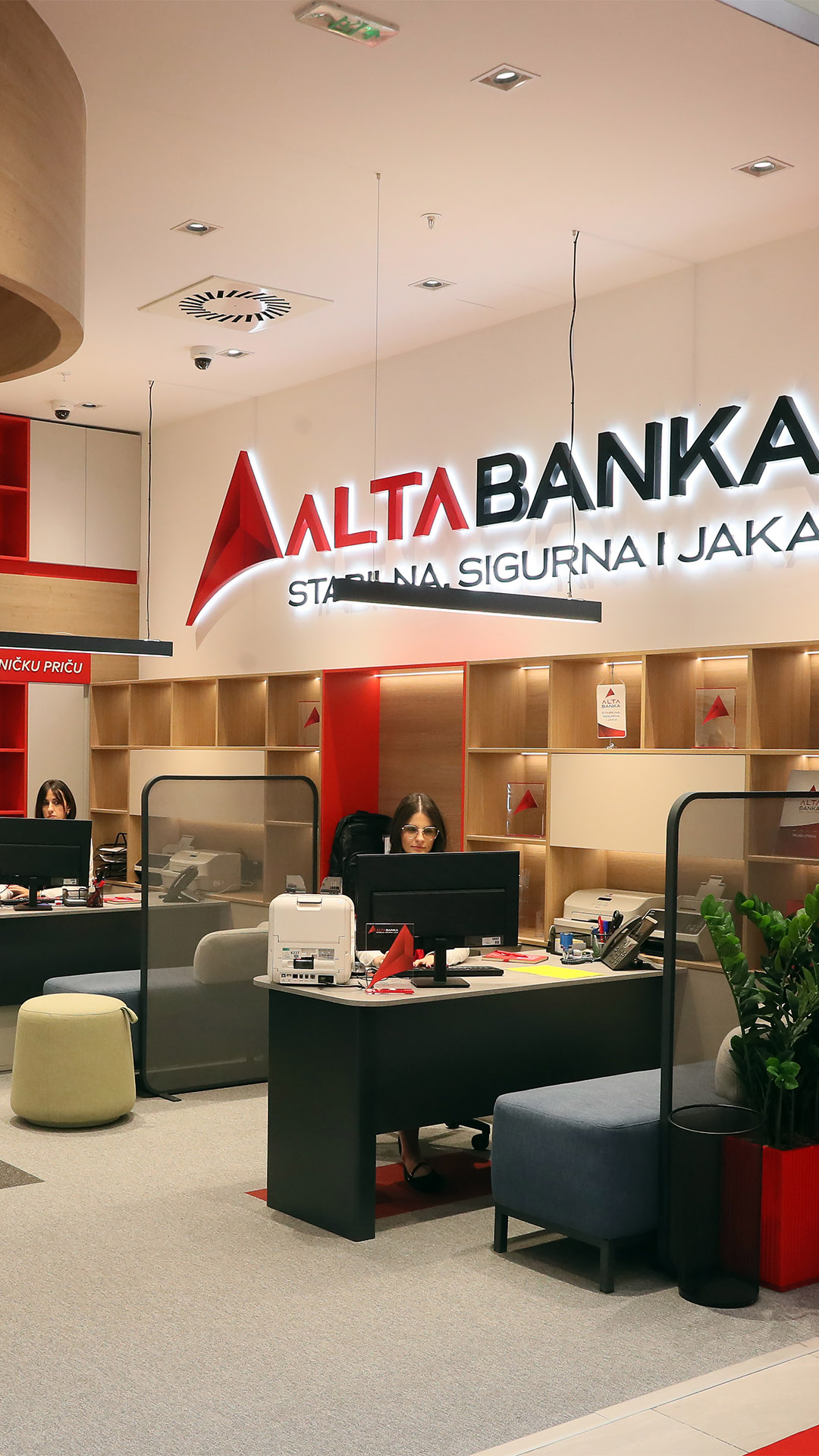 Delta City - Mobile hero